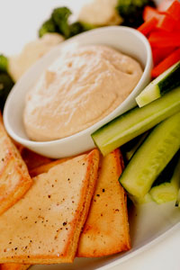 Humus with pita and veggies
