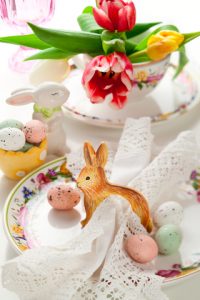 http://www.dreamstime.com/stock-photo-easter-table-setting-image22962710