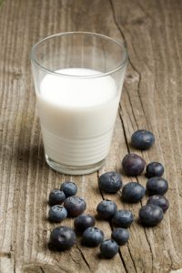 http://www.dreamstime.com/royalty-free-stock-images-fresh-blueberries-milk-image19781339