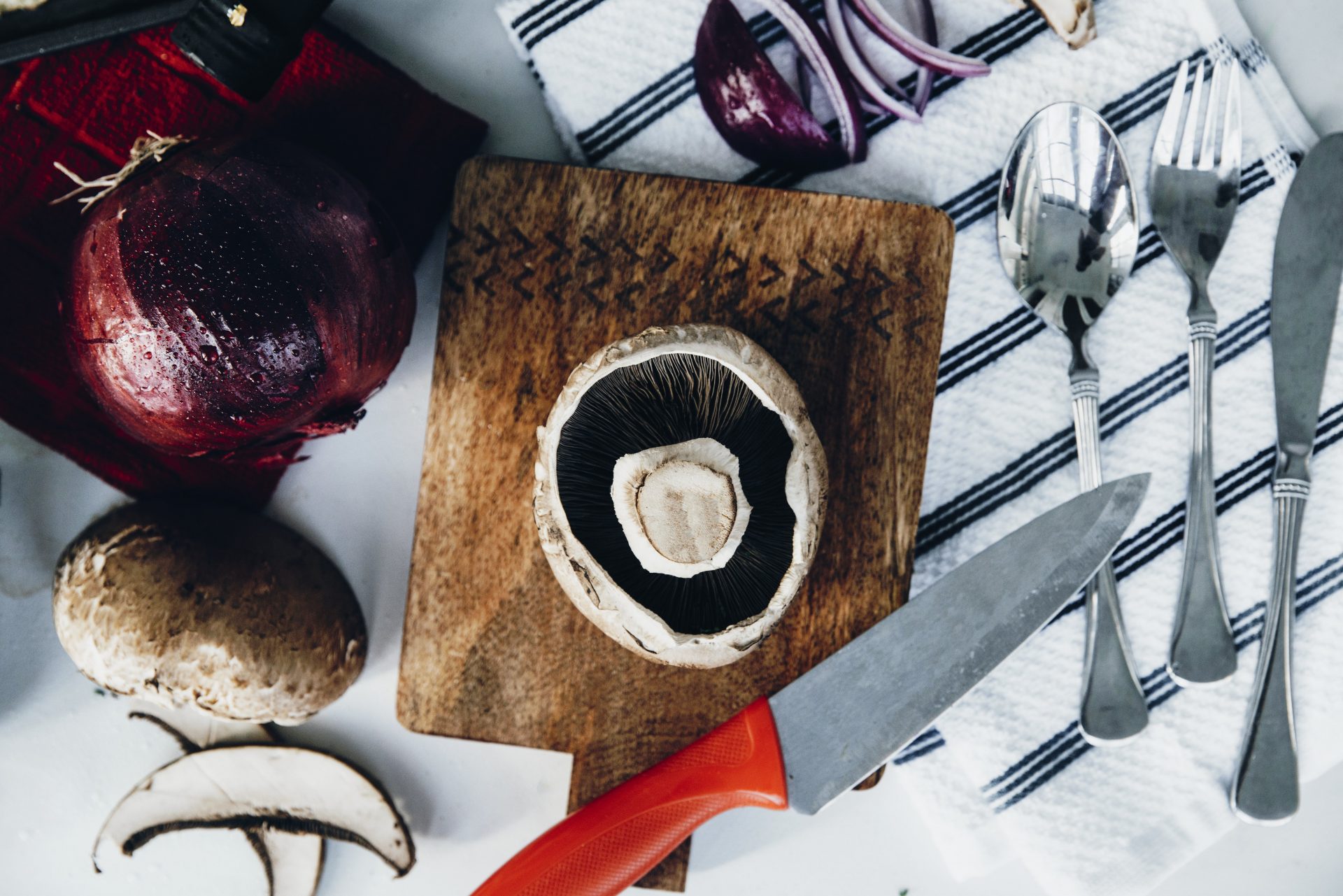 Mushrooms with Apple Herb Stuffing American Institute for Cancer Research