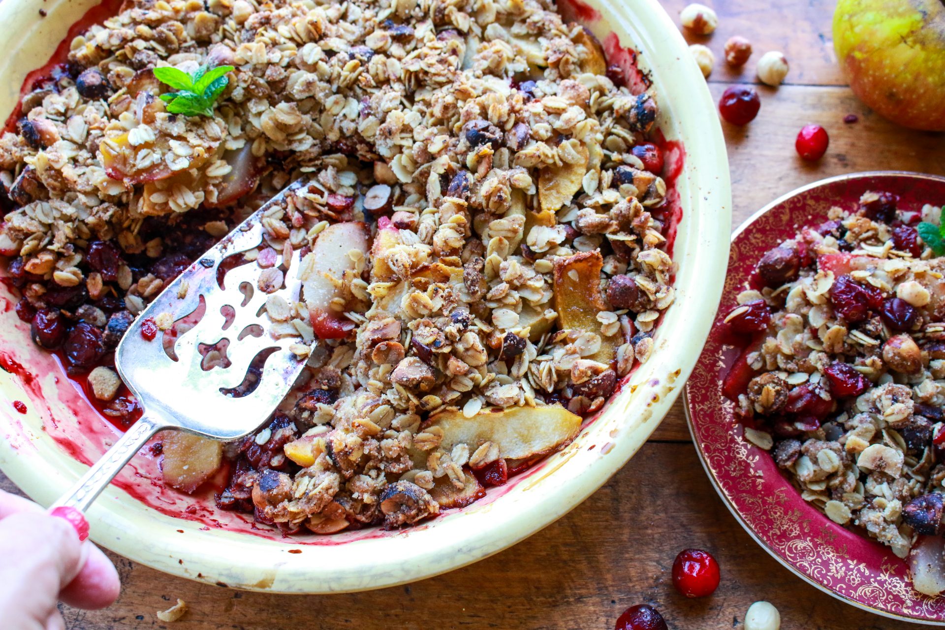 Cranberry-Apple Hazelnut Crumble - American Institute for Cancer Research